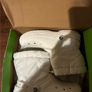 Classic Lined Neo Puff Boot in White